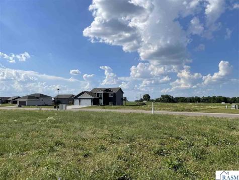 10 Kodiak Court North Mankato MN 56003