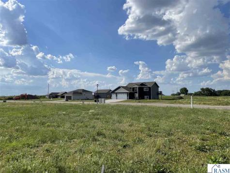 10 Kodiak Court North Mankato MN 56003