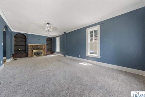 229 Locke Street Mankato MN 56001