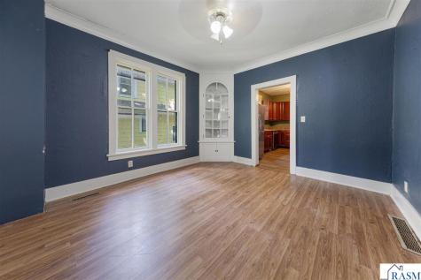 229 Locke Street Mankato MN 56001