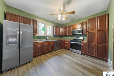 229 Locke Street Mankato MN 56001