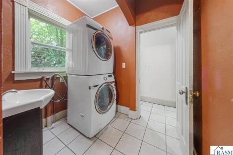 229 Locke Street Mankato MN 56001