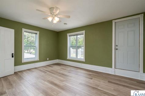 310 SE 4th Avenue Mapleton MN 56065