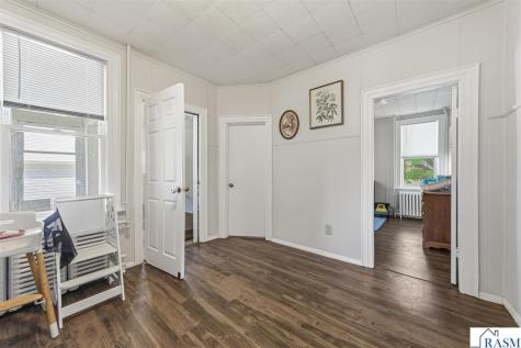1104 N 5th Street Mankato MN 56001