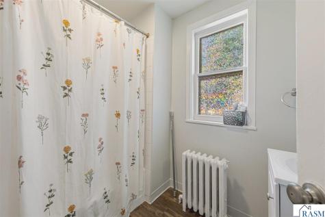 1104 N 5th Street Mankato MN 56001