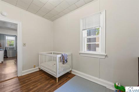 1104 N 5th Street Mankato MN 56001