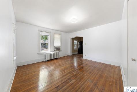 1104 N 5th Street Mankato MN 56001