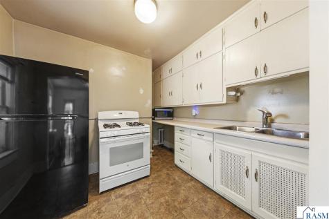 1104 N 5th Street Mankato MN 56001
