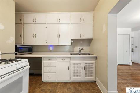 1104 N 5th Street Mankato MN 56001