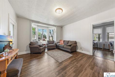 1104 N 5th Street Mankato MN 56001
