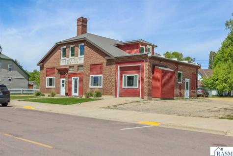 196 W Main Street Elysian MN 56028