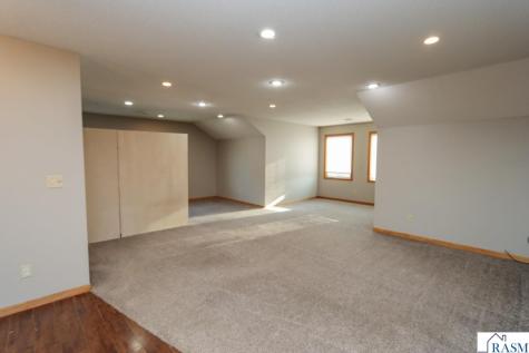 196 W Main Street Elysian MN 56028