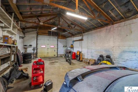 196 W Main Street Elysian MN 56028