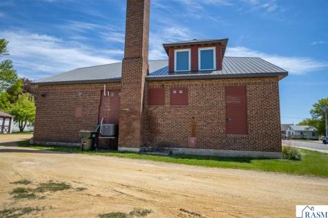 196 W Main Street Elysian MN 56028