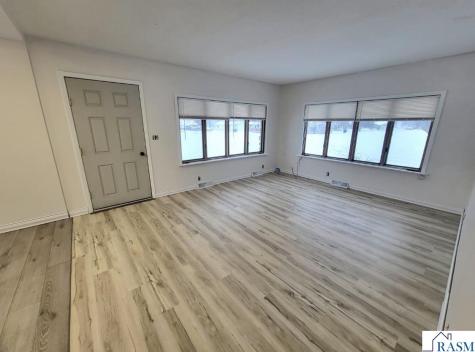 802 Lehiller Street Mankato MN 56001