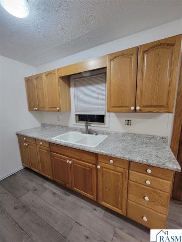 802 Lehiller Street Mankato MN 56001