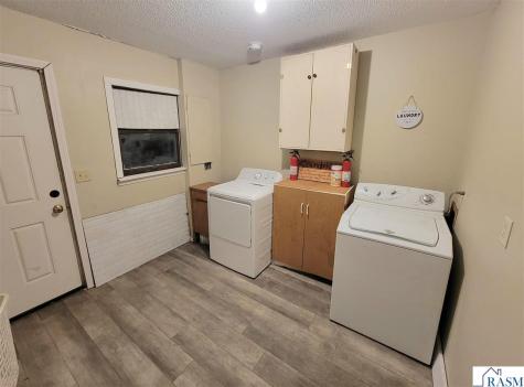 802 Lehiller Street Mankato MN 56001