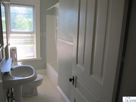 804 S 4th Street St. Peter MN 56082