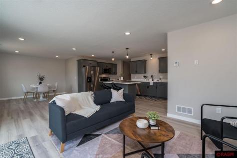 3216 Scotch Lane Mankato MN 56001