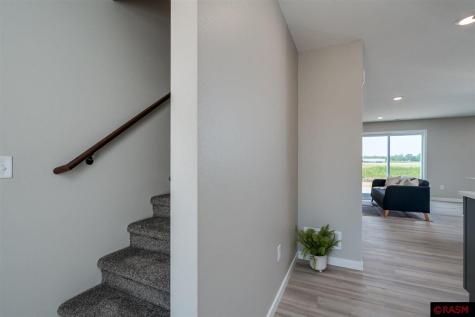 3216 Scotch Lane Mankato MN 56001