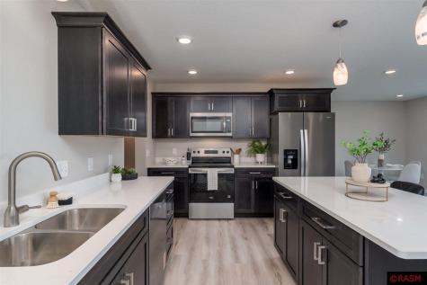3216 Scotch Lane Mankato MN 56001