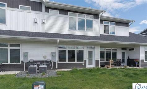 405 Prairie Rose Trail Mankato MN 56001