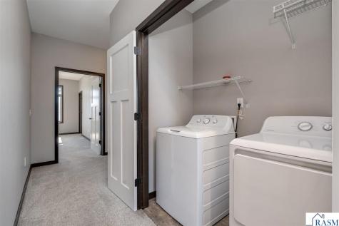 405 Prairie Rose Trail Mankato MN 56001