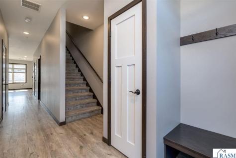 405 Prairie Rose Trail Mankato MN 56001