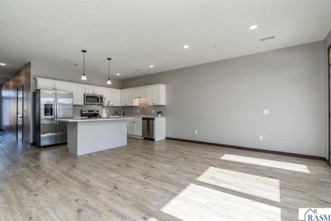 405 Prairie Rose Trail Mankato MN 56001