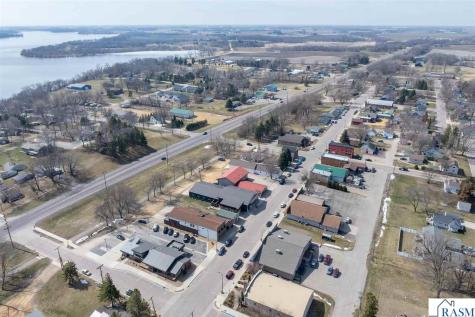 220 SW Maple Avenue Elysian MN 56028