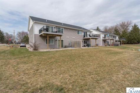 220 SW Maple Avenue Elysian MN 56028