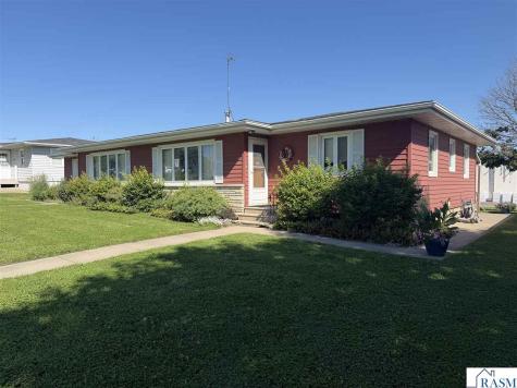 1602/1604 W Front Street Albert Lea MN 56007