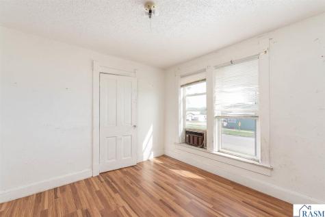 5 N Front Street New Ulm MN 56073