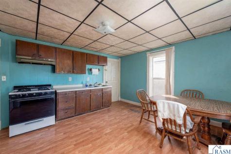 5 N Front Street New Ulm MN 56073