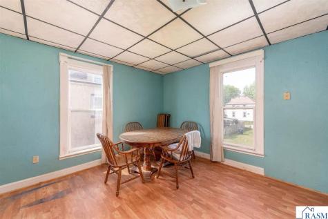 5 N Front Street New Ulm MN 56073