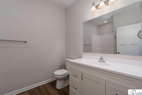 3117 & 3119 Noble Drive Mankato MN 56003