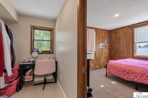 722 N Broad Street Mankato MN 56001