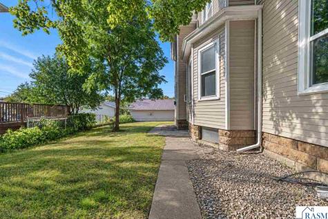 722 N Broad Street Mankato MN 56001