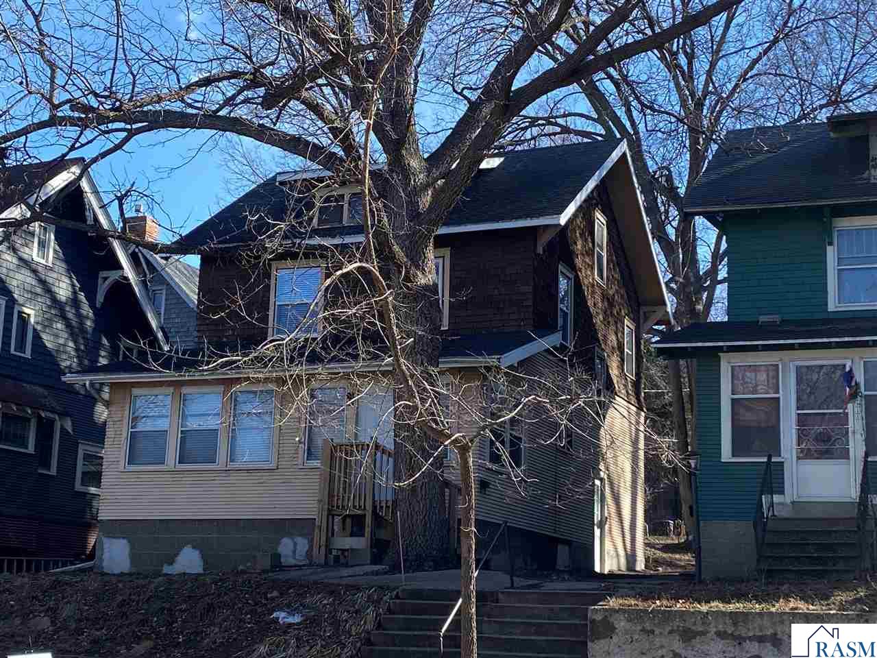 109 S 4th Street Mankato MN 56001