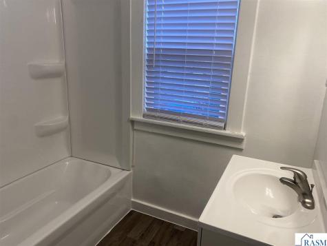 109 S 4th Street Mankato MN 56001