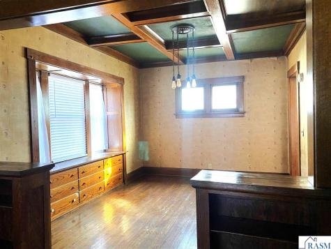 109 S 4th Street Mankato MN 56001