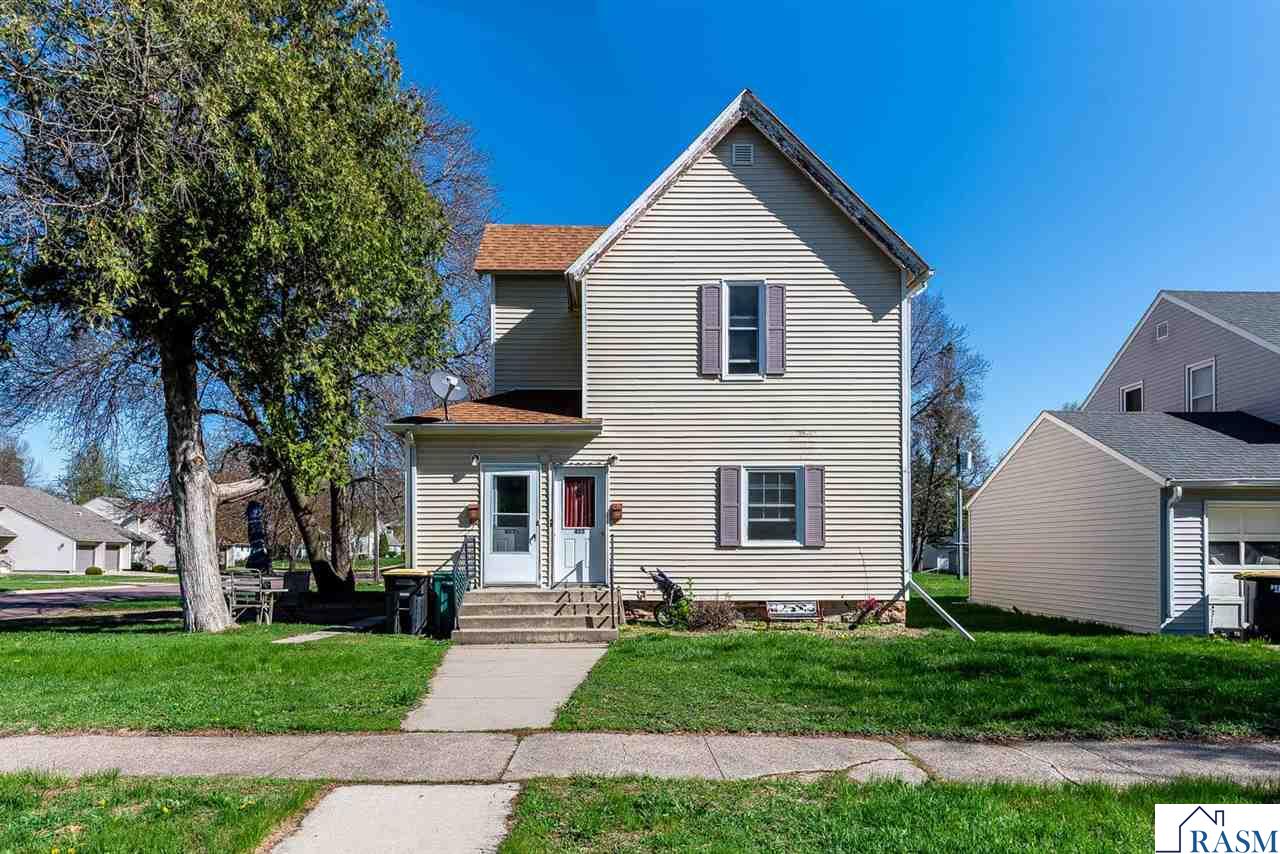 405 E 8th Street Blue Earth MN 56013