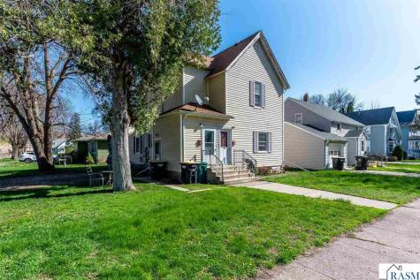 405 E 8th Street Blue Earth MN 56013