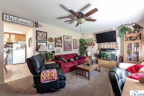 405 E 8th Street Blue Earth MN 56013