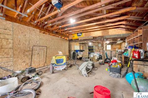 104 NE Frank Avenue Elysian MN 56028