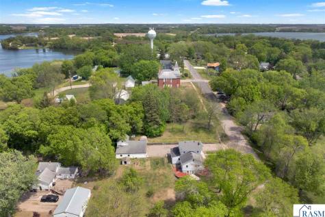104 NE Frank Avenue Elysian MN 56028
