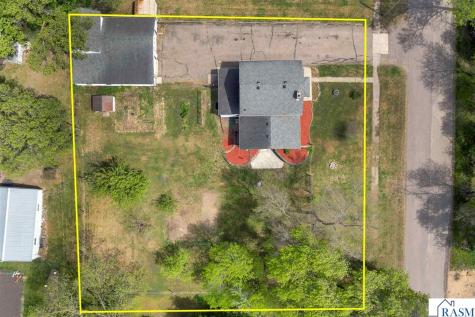 104 NE Frank Avenue Elysian MN 56028