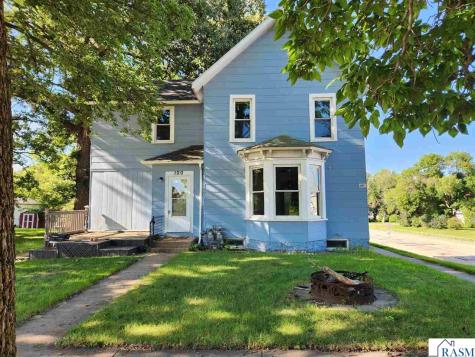 100 NW Greenback Street Sleepy Eye MN 56085