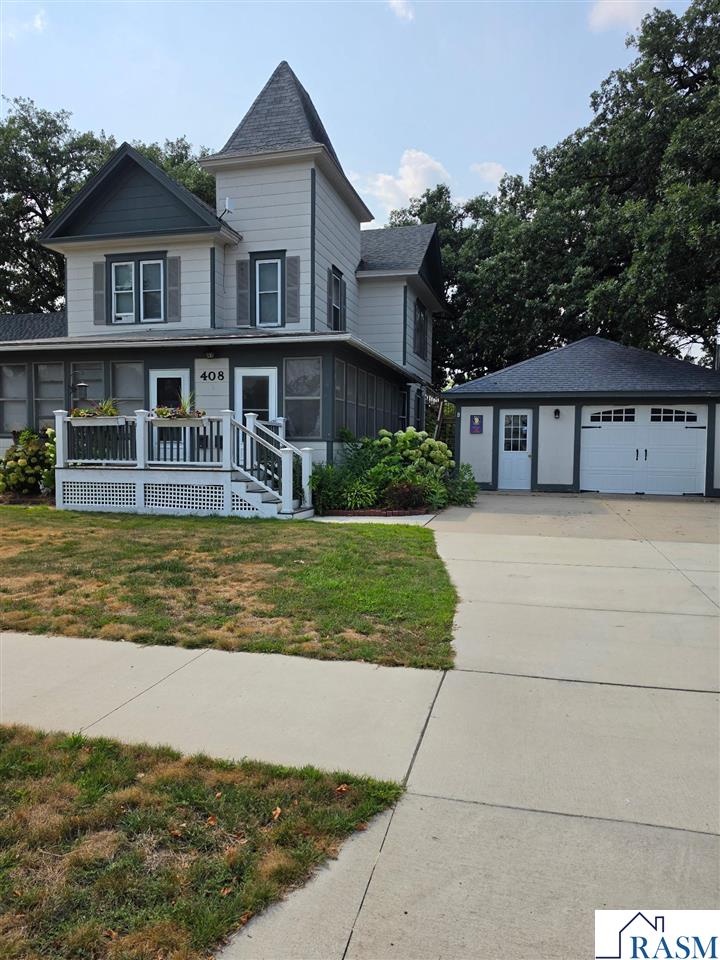 408 Main Street Le Sueur MN 56058
