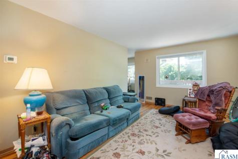 706 N 8th Street St. Peter MN 56082